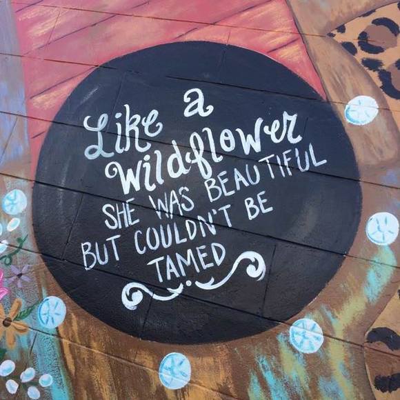 Meet your Posher, Michelle - Picture 1 of 1